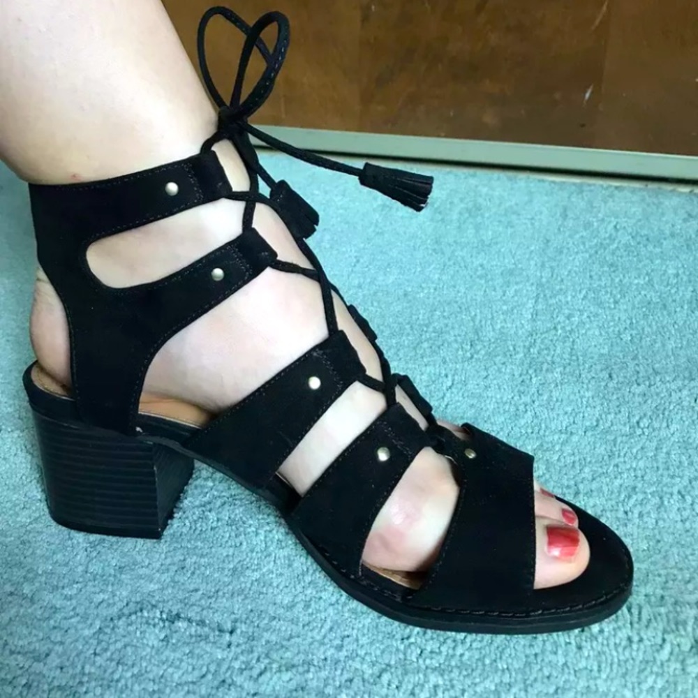 Black Heeled Sandal